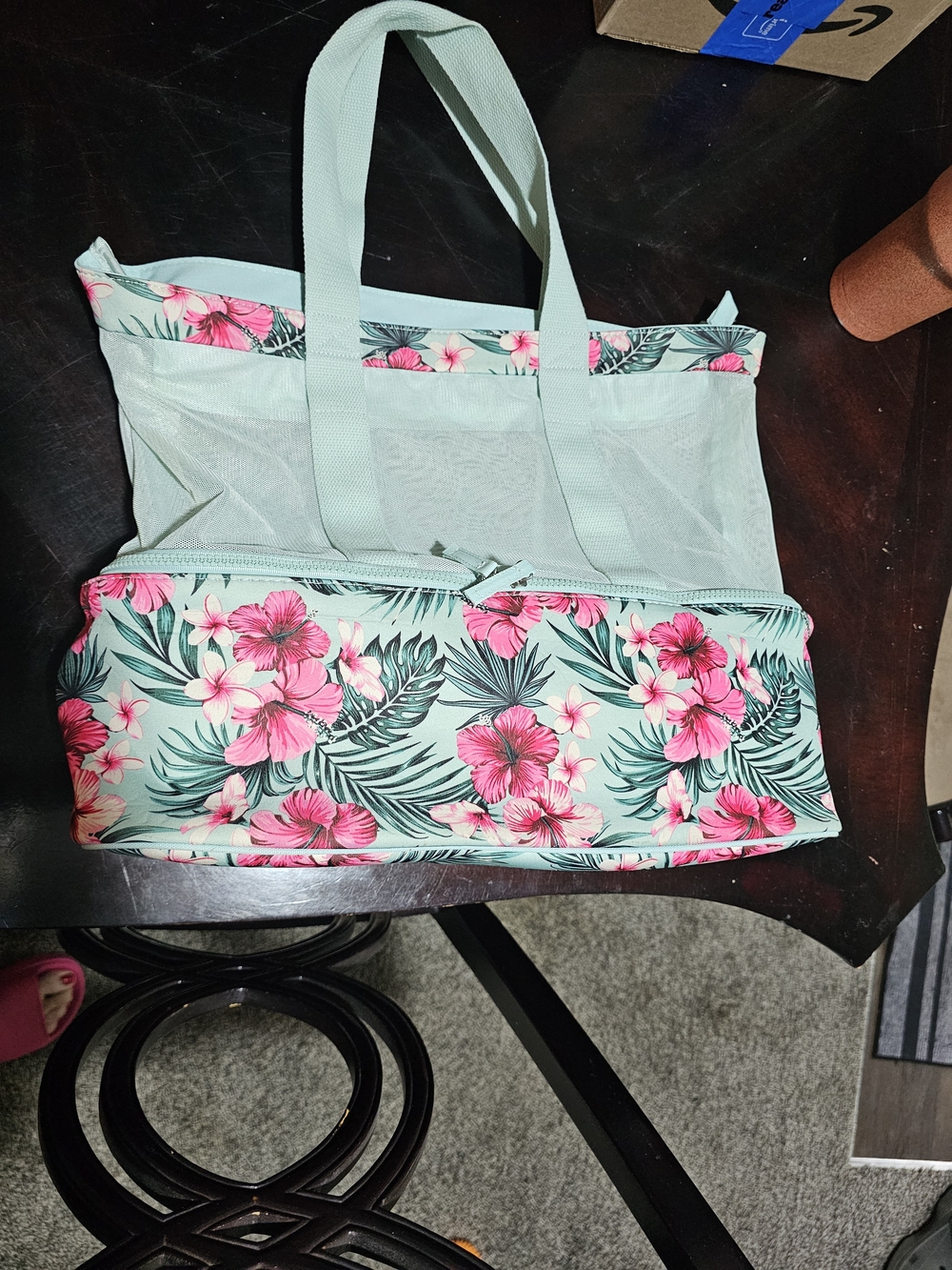 Mint Floral Beach Tote with Zippered Soft Cooler Bottom